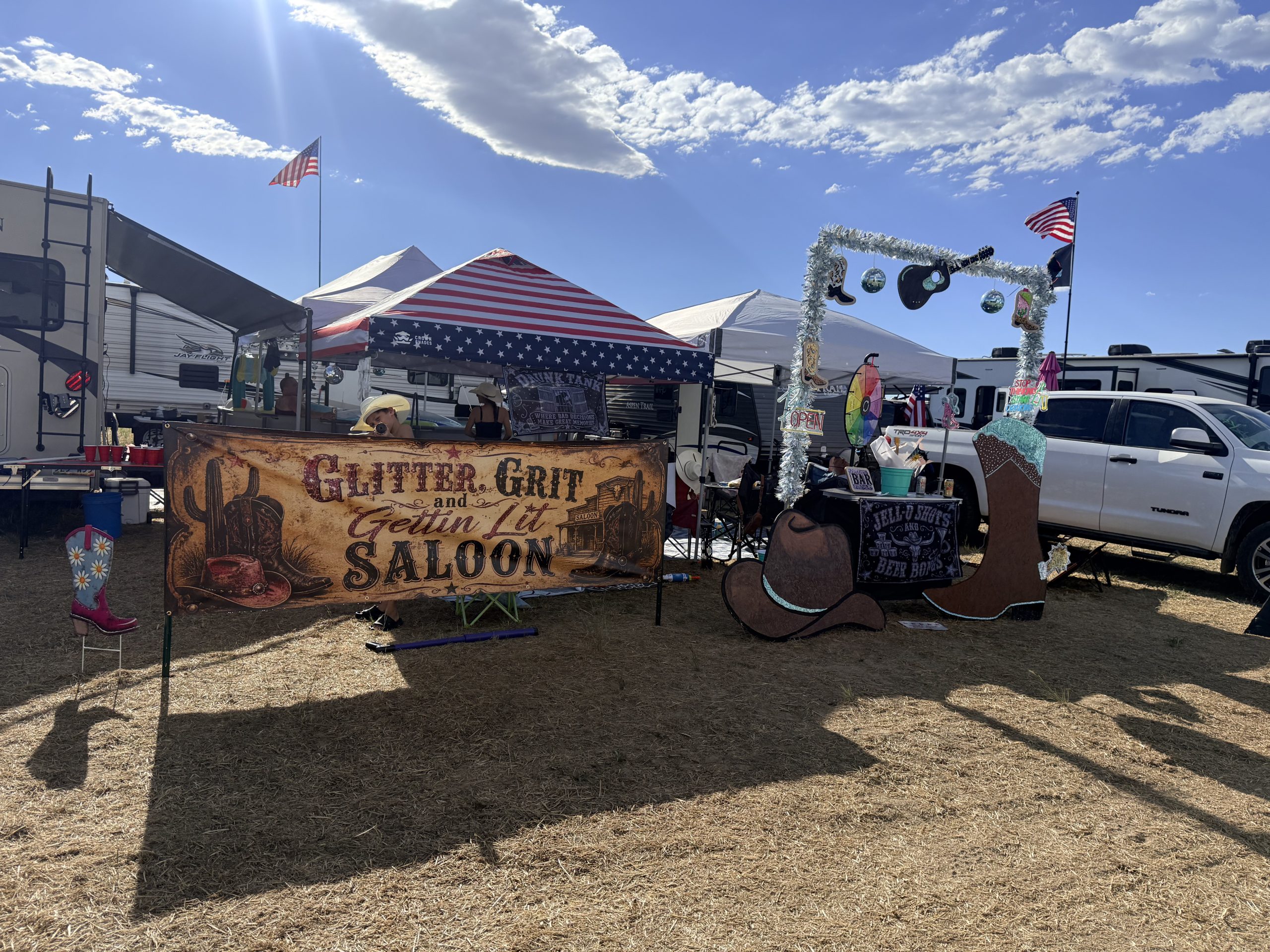 Glitter, Grit - The Walker, Row 4, Site 9-11